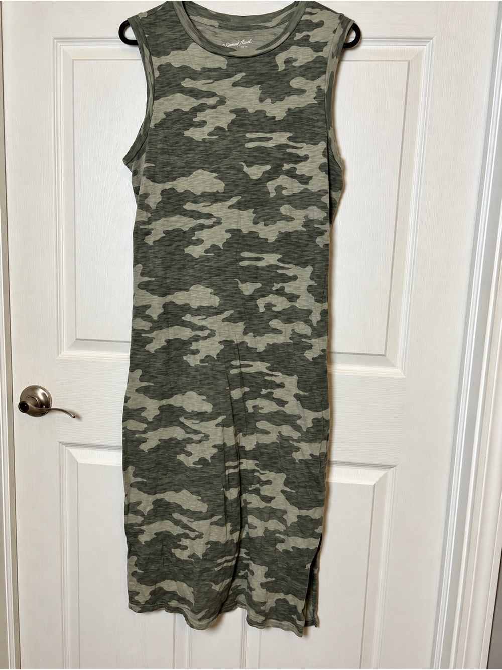 Universal Thread Olive Camo Sleeveless Maxi Dress